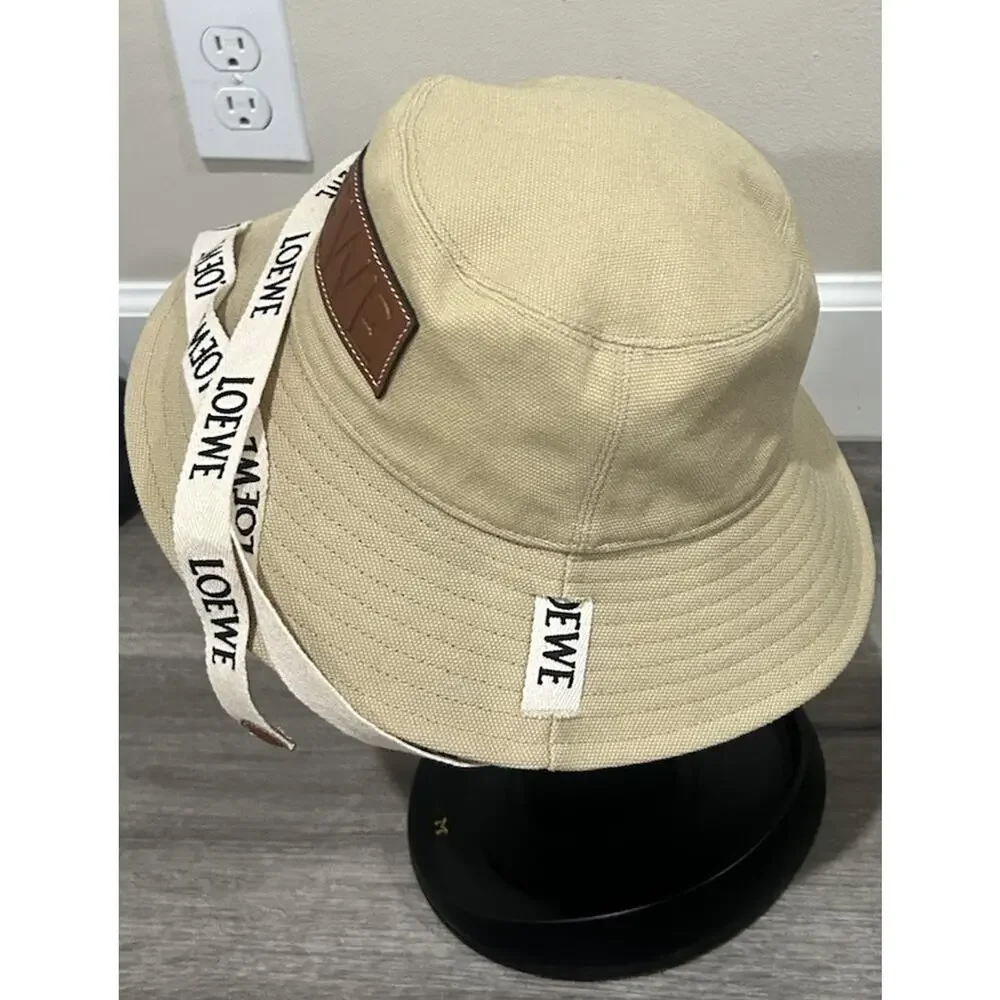 LOEWE Paula’s Ibiza Canvas Bucket Hat Beige Leather Logo Patch Made Italy